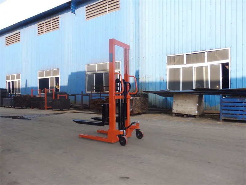 pallet stacking for Warehouse and Factory Material Handling