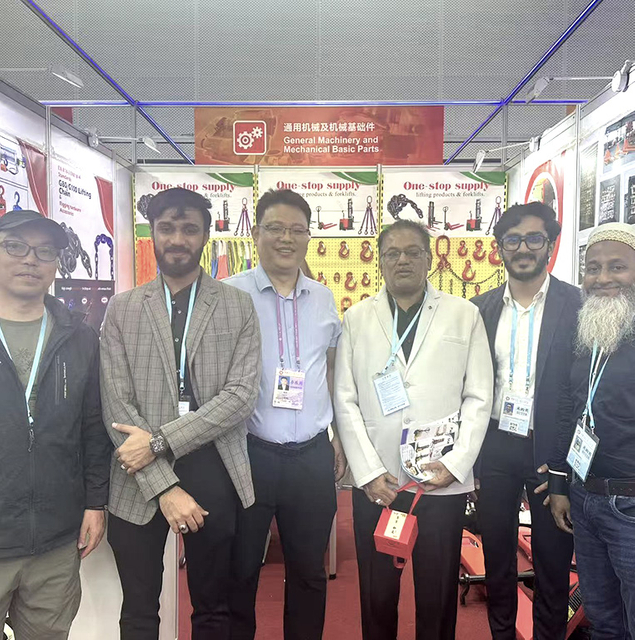 lifting equipment exhibition display14