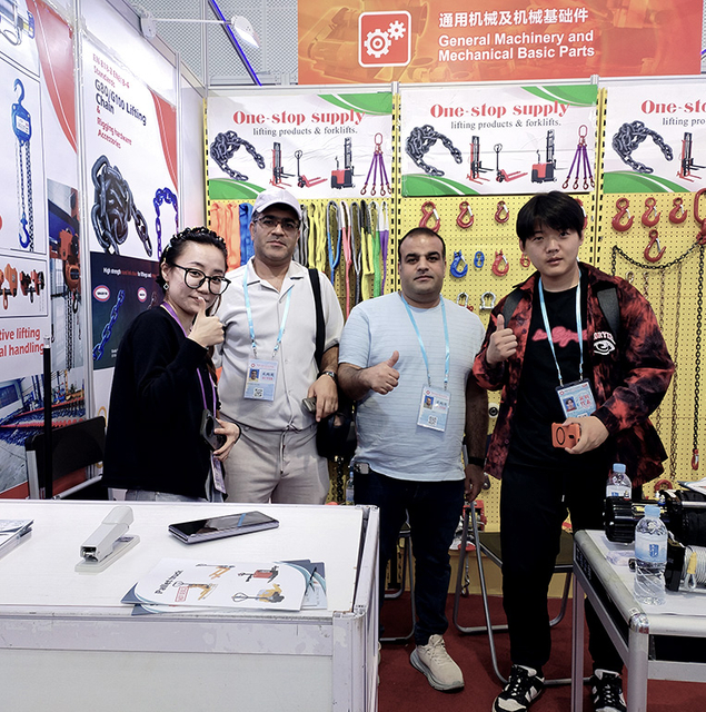 lifting equipment exhibition display10